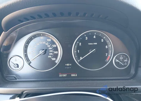 2012 BMW 535I xDrive z USA, uszkodzony, nr VIN WBAFU7C51CDU60163